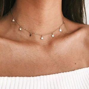 Gold star necklace